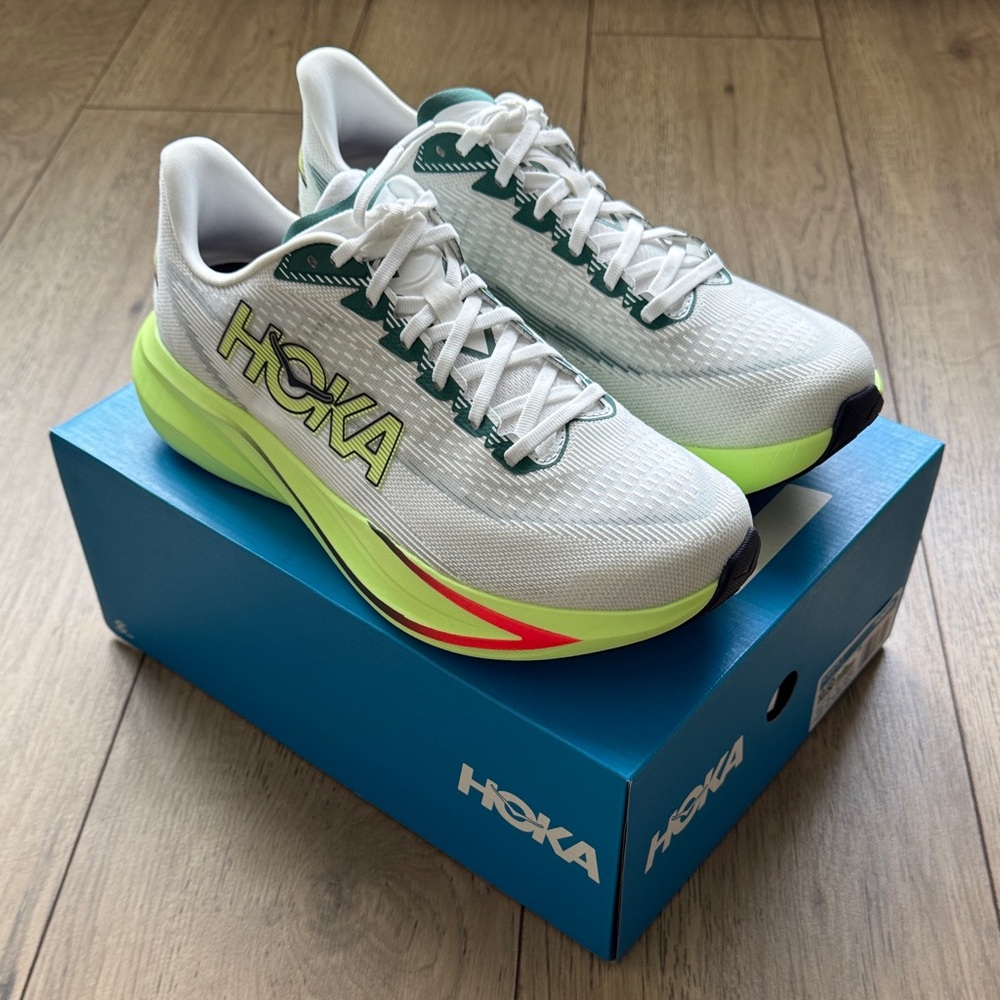 Hoka Mach 7 White Neon Yellow Green Running Shoes Men’s 10.5D New with Box
